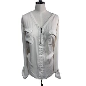 Maurices Cream Long Sleeve Zip Front Utility Pocket Blouse Top Women Size 3